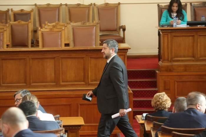 Христо Иванов: ДБ вдига червен флаг на управляващата коалиция